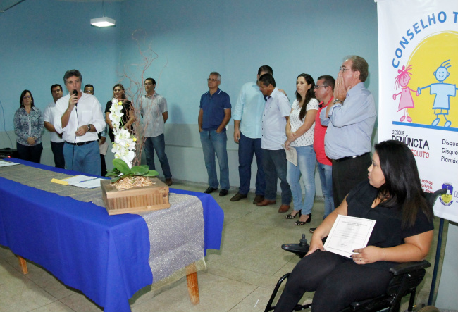 Posse dos novos conselheiros aconteceu no Cras do Jardim Água Boa. Foto: Chico Leite
