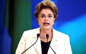 Dilma Rousseff que sofre pedido de afastamento da presidência da Republica do Brasil.