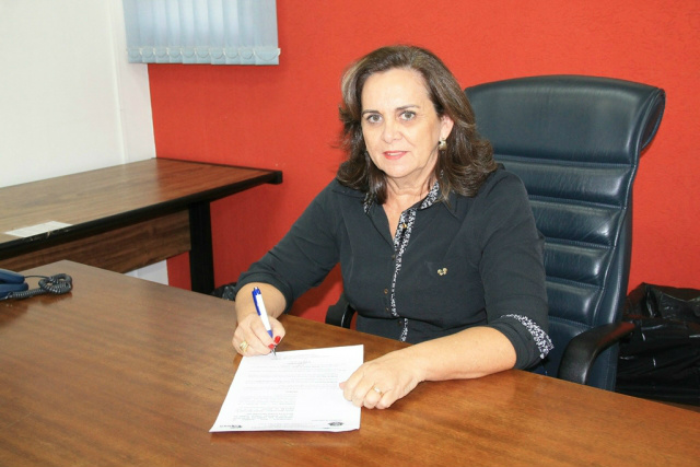 Jacinta Cordeiro assume cargo de prefeita em exercício (Foto: Divulgação)