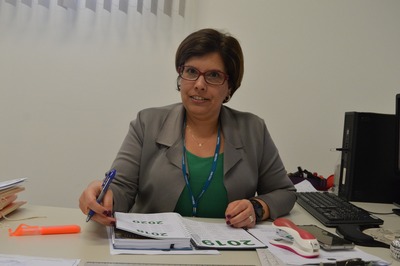 Rosimeire Colhado, chefe de cartório, informa que as duas zonas atenderão demanda geral das 07h30 às 13h30, e das 13h30 às 18h, o atendimento será voltado para os eleitores que tiverem feito o agendamento online.