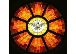 A efusão do Espírito Santo é uma característica em comum entre todos os membros da RCC no mundo.