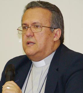 Dom Dimas: ''Que o cerne de toda política pública seja a pessoa humana, sagrada, intocável, desde o momento em que passa a existir''
