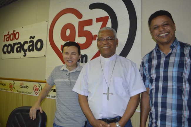 Padre Crispim, Dom Henrique e Padre Rubens. Foto: RC