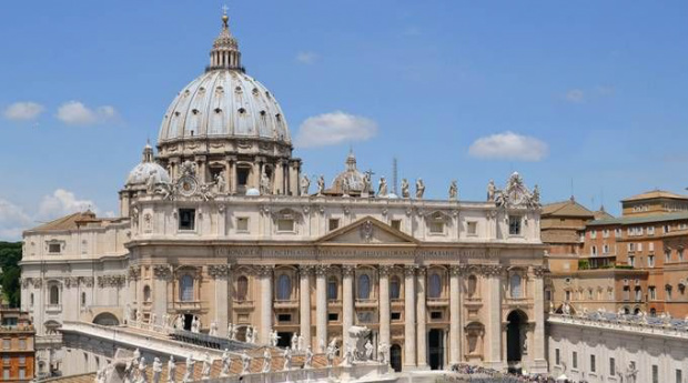 Vaticano anuncia novo dicastério “Leigos, Família e Vida”