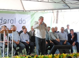 O presidente, que permaneceu em Dourados por pouco mais de três horas, conseguiu movimentar toda a cidade, principalmente na questão segurança