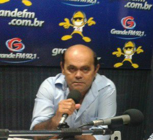 Morre Eduardo Palomita, jornalista da Rádio Grande FM
