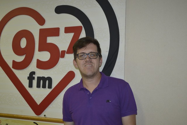 Padre Clayton. Foto: Rádio Coração FM