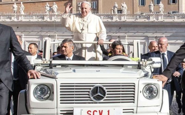 Papa Francisco na Praça de São Pedro. Foto: Daniel Ibáñez / ACI Prensa