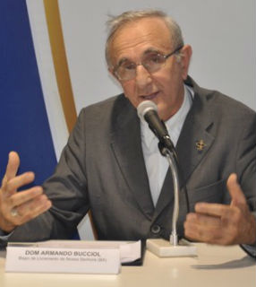 'Nós somos chamados a viver e testemunhar o Evangelho e o Concílio nos ajudou e nos ajuda', declarou Dom Armando