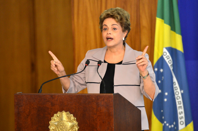 Termina hoje prazo para defesa de Dilma entregar alegações finais