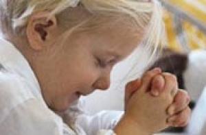 Os catequistas e as catequistas lembram o próprio Senhor Jesus, pois, além de apresentarem o projeto do Pai a outras pessoas, pretendem formar novos discípulos missionários.