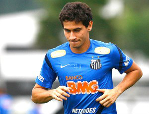 Ganso, durante treino do Santos, no CT Rei Pelé 
(Foto: Ricardo Saibun / Divulgação Santos FC)