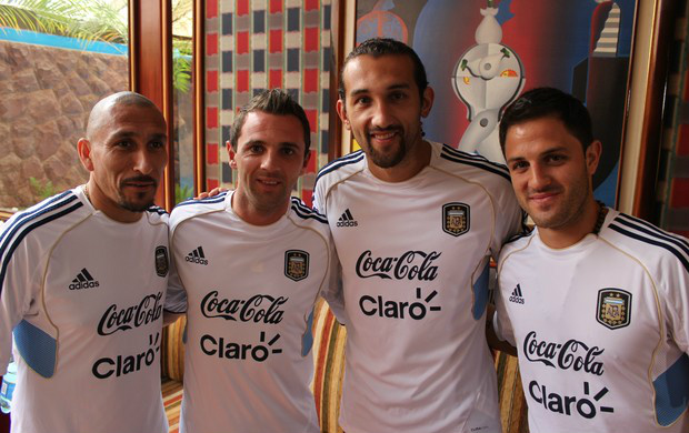 Guiñazu, Montillo, Barcos e Martinez: os 'brasileiros' da Argentina (Foto: Fernando Vasconcelos)