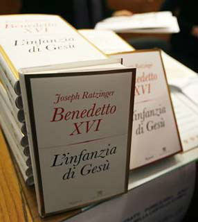 Reuters  
Livro do Papa sobre infância de Jesus foi apresentado nesta terça-feira, 20, em nove idiomas