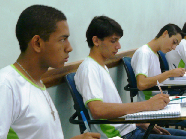 Seminaristas em aulas de preparação para ENEM e Vestibular.