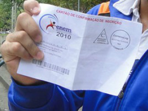 Exemplo do cartão de confirmação do Enem de
2010 (Foto: Flávia Cristini/G1)