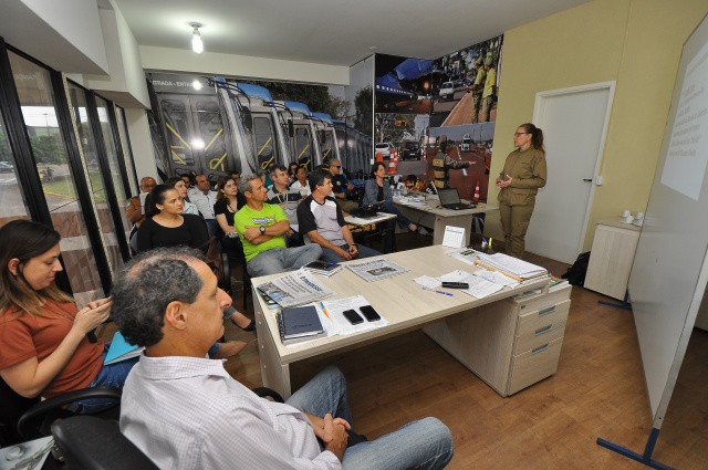 Foto: A FrotaReunião na Agetran, que definiu a programação para a Semana Nacional do Trânsito