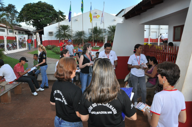 Equipe do Cerest percorre empresas de Dourados e região para prevenção em saúde do trabalhador

Crédito: A. Frota