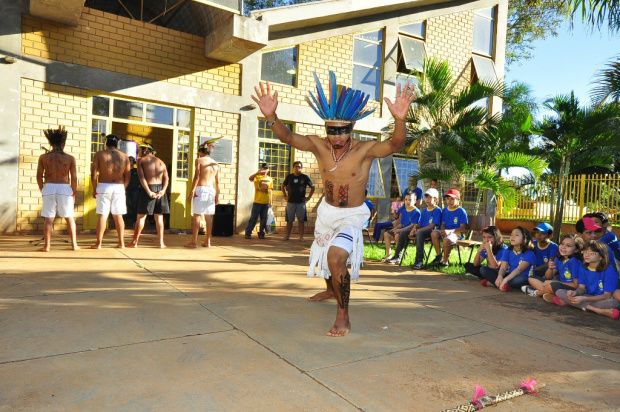 Alunos da Escola Rosa Câmara participam de evento cultural em comemoração ao Dia do Índio

Crédito: A. Frota
