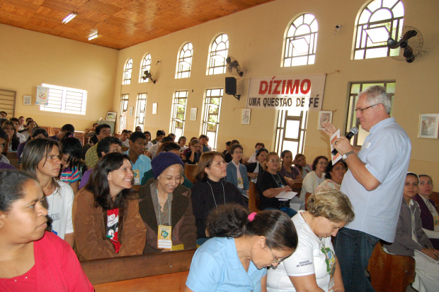 Oficina 5 - Missão e infância Missionária realizada na paróquia Nossa Senhora Aparecida